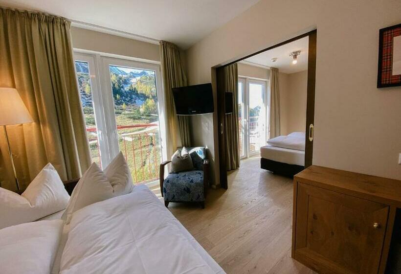 산 전망 스위트, Steiner Superior