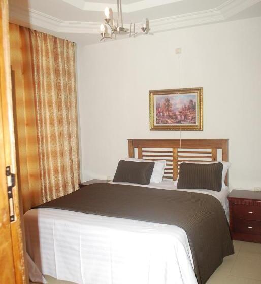 اتاق اکونومی, Vivi Palace