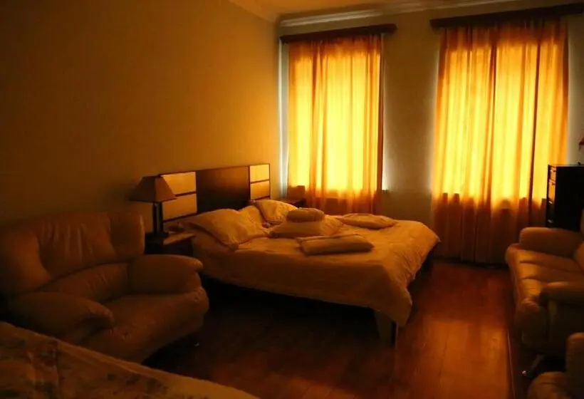 Suite Familiare, Inter Boutique