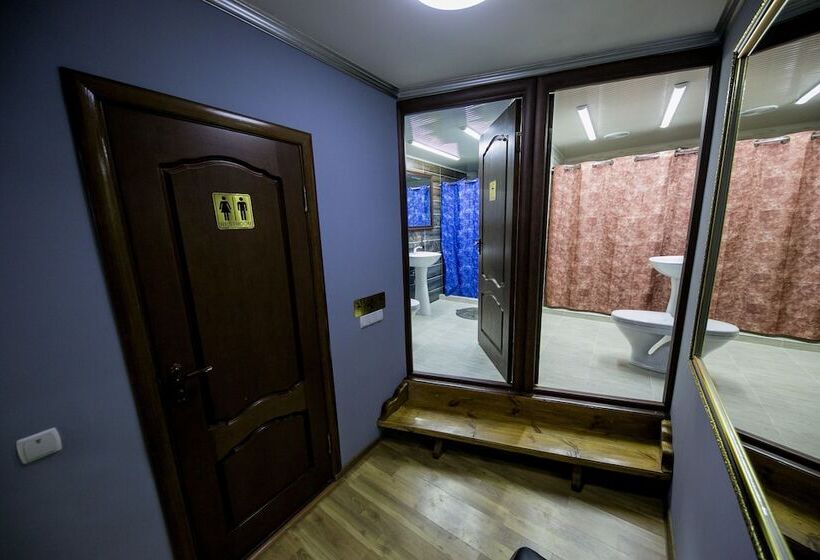 اتاق استاندارد, Flagman