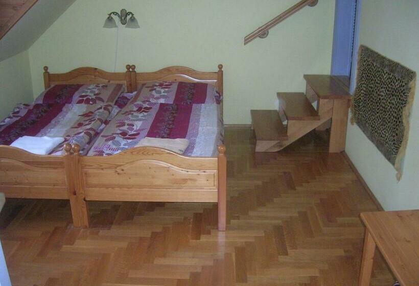 اتاق استاندارد, Balatoni Panoráma Villa