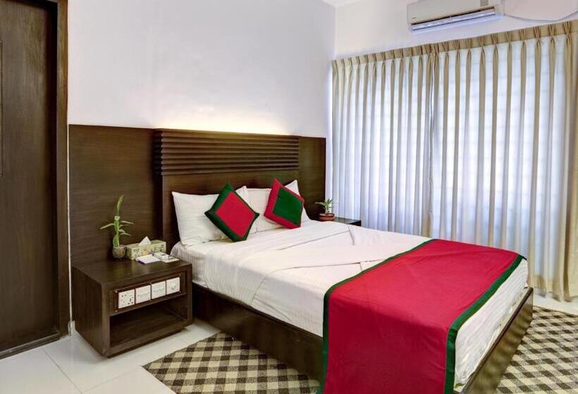 Suite Deluxe Llit King, Nirvana Inn