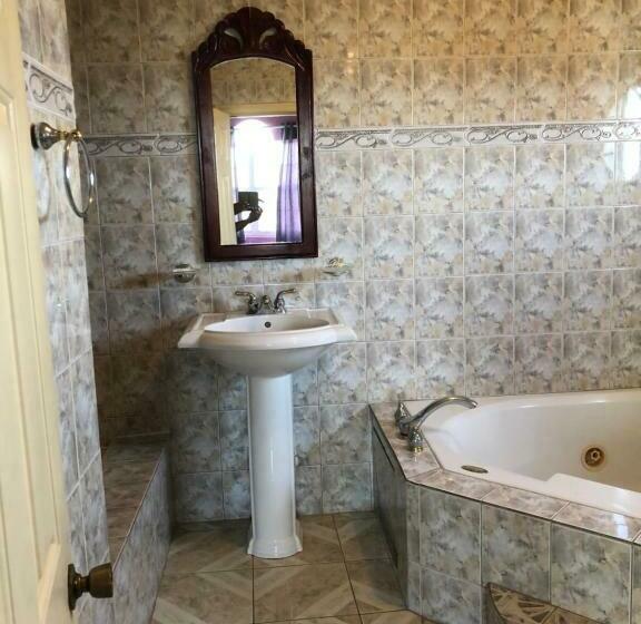 Deluxe Suite Sea View, Star Castle Guest House