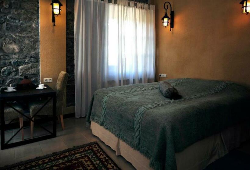 غرفة قياسية, Tufenkian Old Dilijan Complex