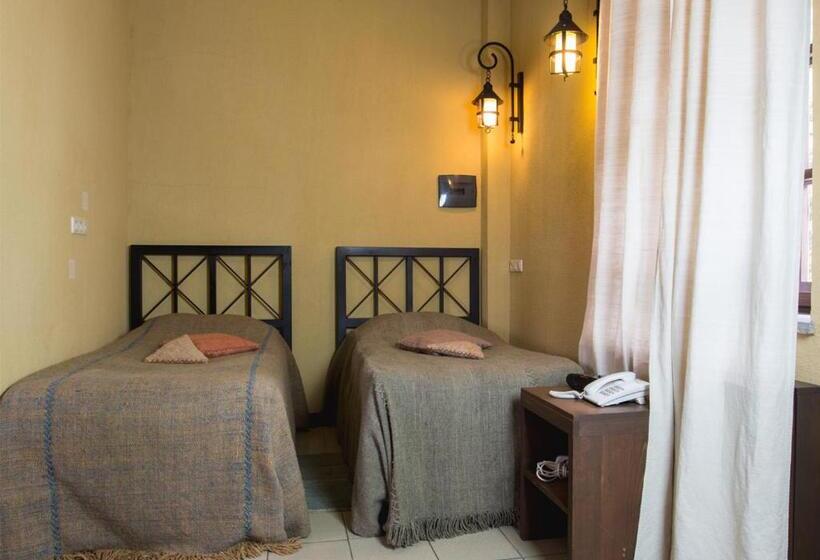 غرفة قياسية, Tufenkian Old Dilijan Complex