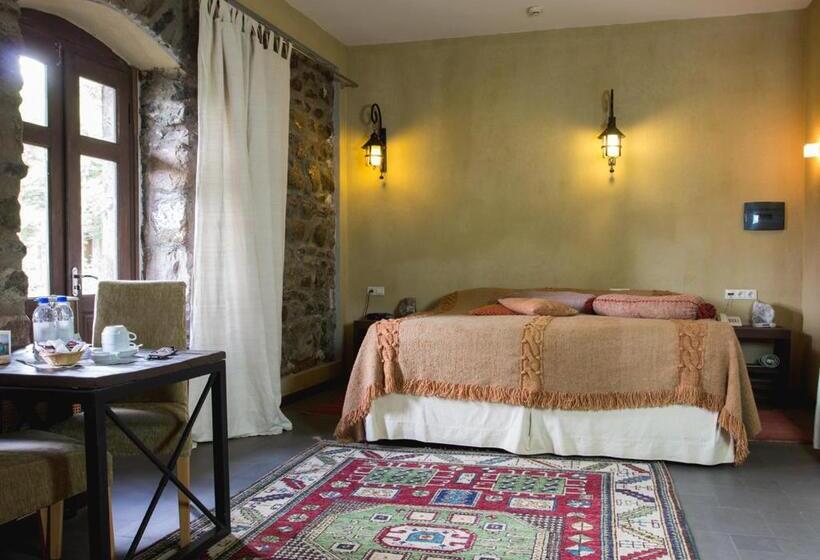 غرفة قياسية سرير كينج, Tufenkian Old Dilijan Complex