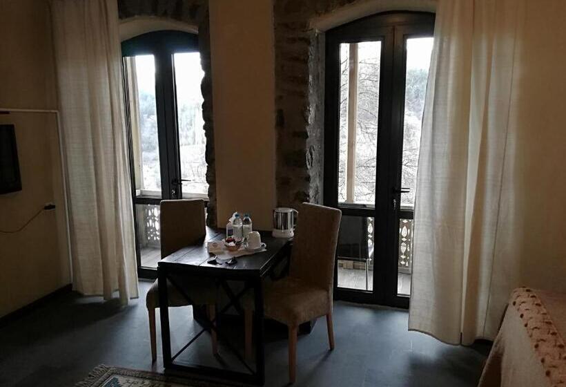 غرفة قياسية سرير كينج, Tufenkian Old Dilijan Complex