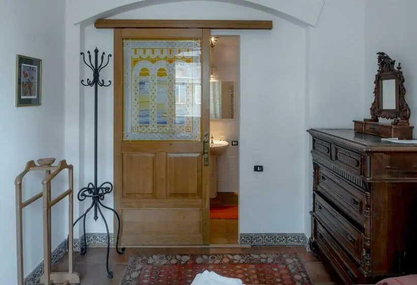 اتاق استاندارد, Villa Ayghedzor