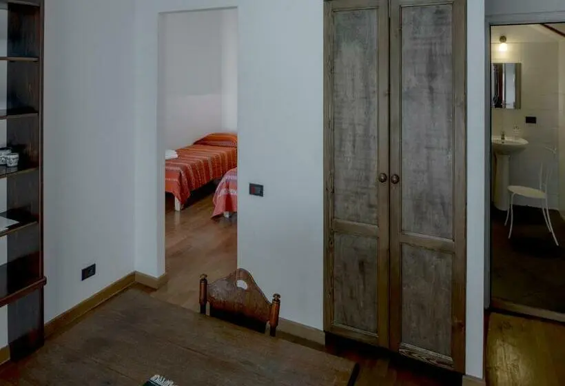 اتاق استاندارد سه نفره, Villa Ayghedzor