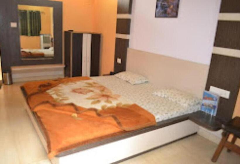 Номер Deluxe, New Jain Residency Inn Madhya Pradesh