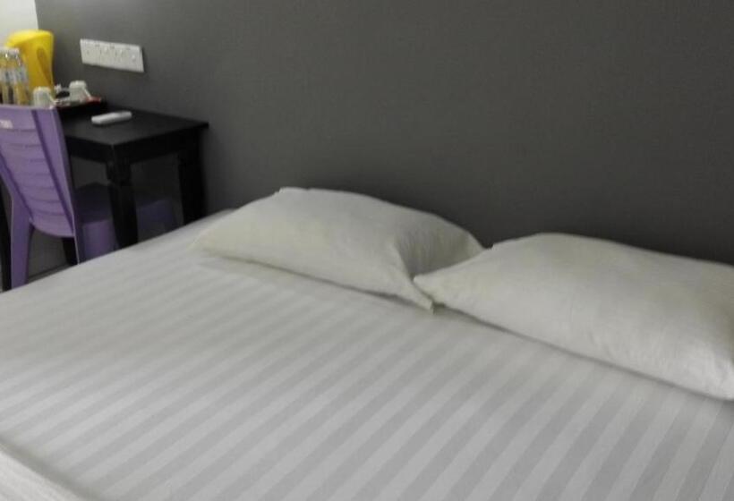 带大床的标准间, Tebing Guest House Taman Negara Malaysia Kuala Tahan