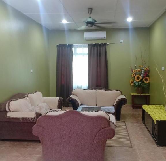 2间卧室的房子, Tebing Guest House Taman Negara Malaysia Kuala Tahan