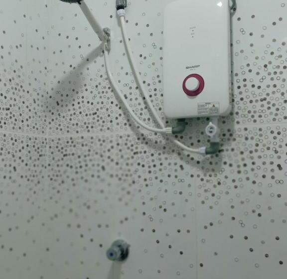 带阳台的豪华间, Tebing Guest House Taman Negara Malaysia Kuala Tahan