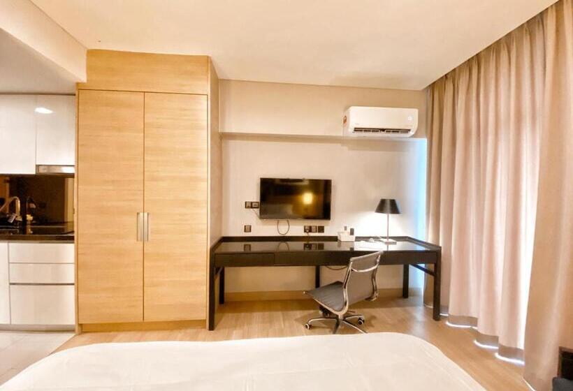 Deluxe Room King Size Bed, Straits Suite By C Homestay Malacca