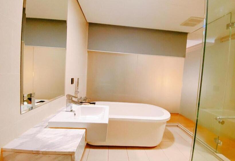 Superior Suite, Straits Suite By C Homestay Malacca