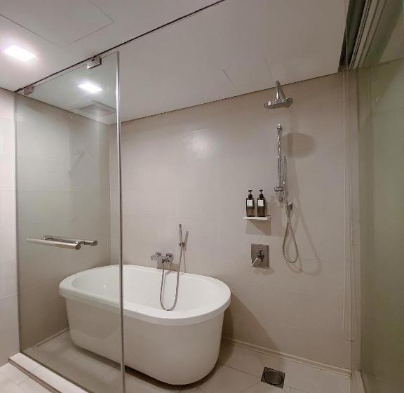 Deluxe Suite, Straits Suite By C Homestay Malacca