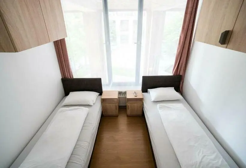 スタンダードルーム, Wow City Hostel
