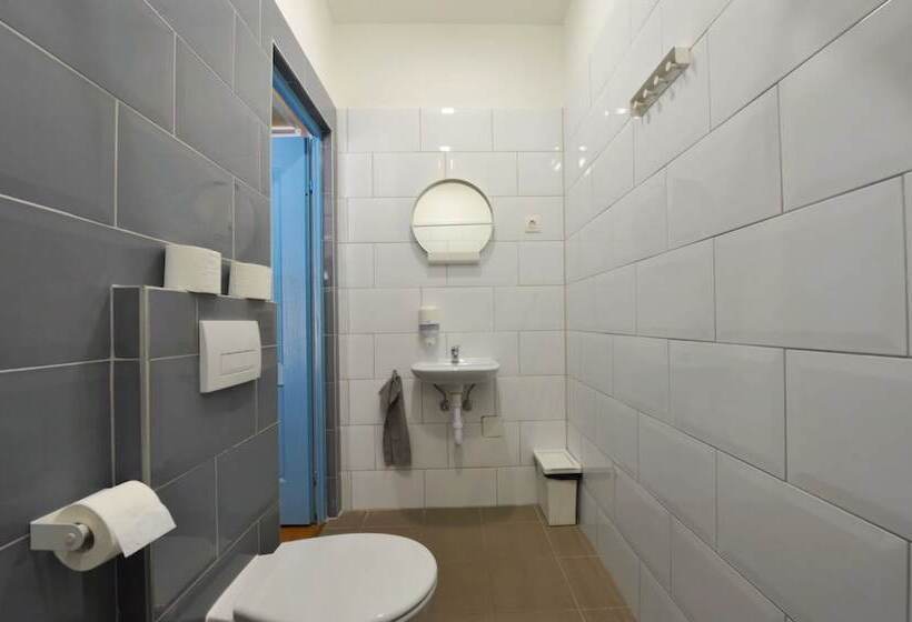 标准间, Wow City Hostel