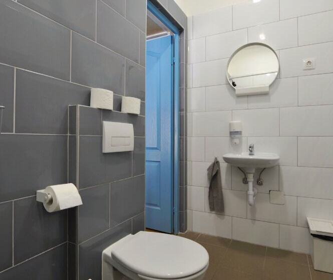 스탠다드 룸, Wow City Hostel