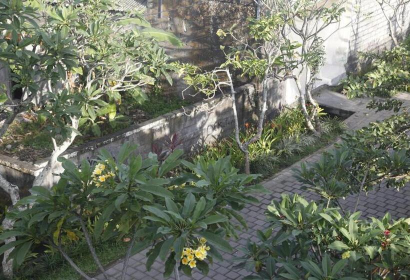 חדר דלוקס עם מרפסת, Baruna Guest House