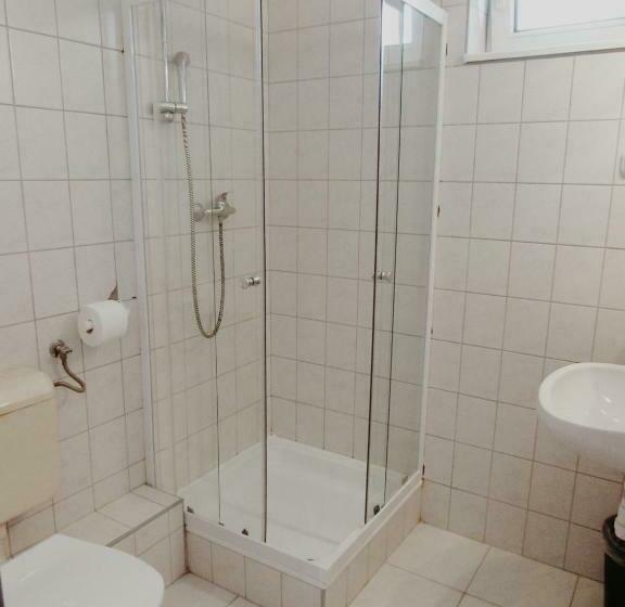 スタンダードルーム, Panama Motel