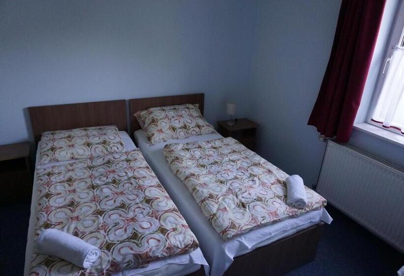 スタンダードルーム, Panama Motel