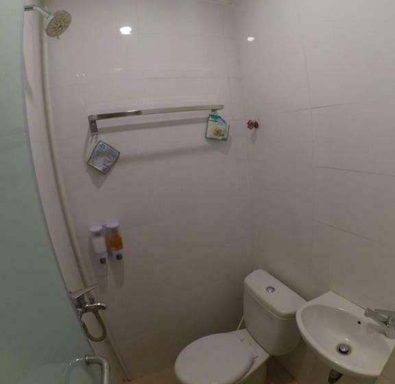 اتاق لوکس, Cabin Sutomo