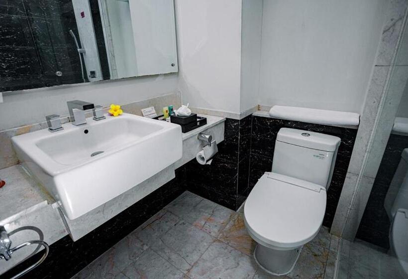 חדר אקזקיוטיב נוף לים, Emersia Hotel And Resort