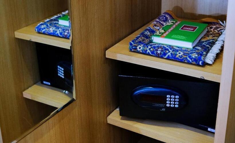 סוויטת ג'וניור נוף לים, Emersia Hotel And Resort