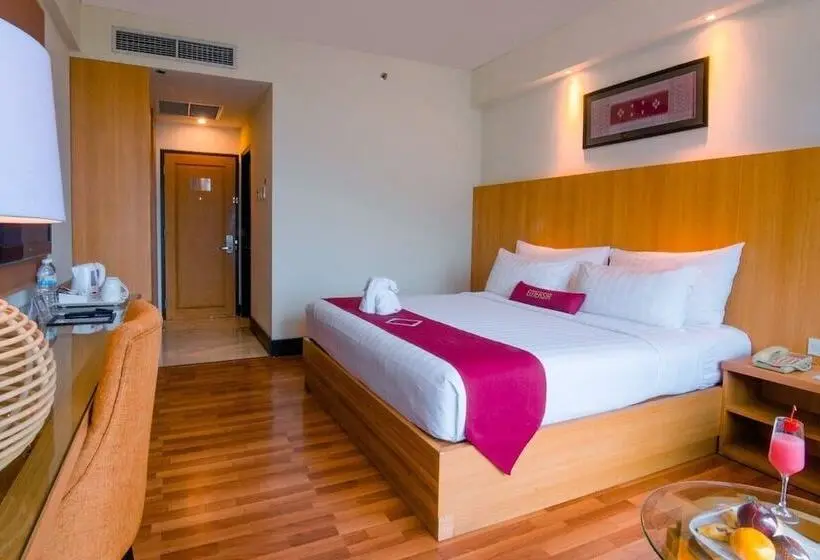 デラックスルーム, Emersia Hotel And Resort