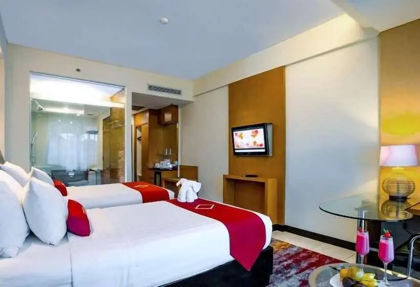 プールの見えるエクゼクティブルーム, Emersia Hotel And Resort