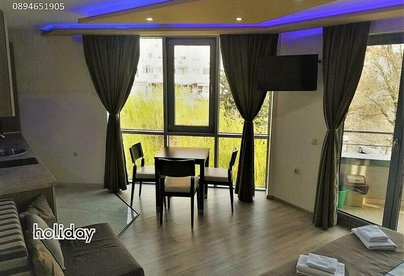 Студия Стандарт, при братята   Apartments & Studios