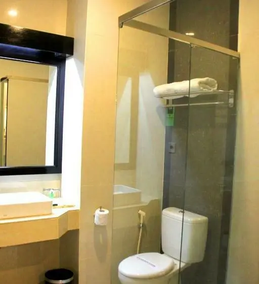 デラックスルーム, Grand Q  Gorontalo