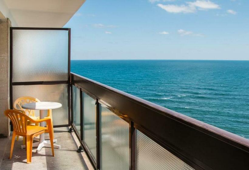 オーシャンビューバルコニー付きワンベッドルームアパートメント, Kremikovci