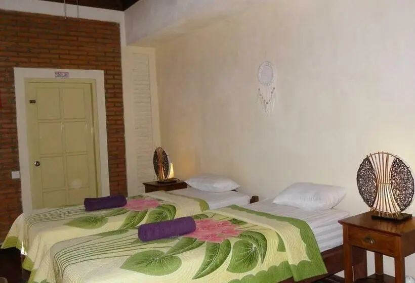 بانگلوی استاندارد با چشم‌انداز دریا, Jukung Dive Resort Bali Amed