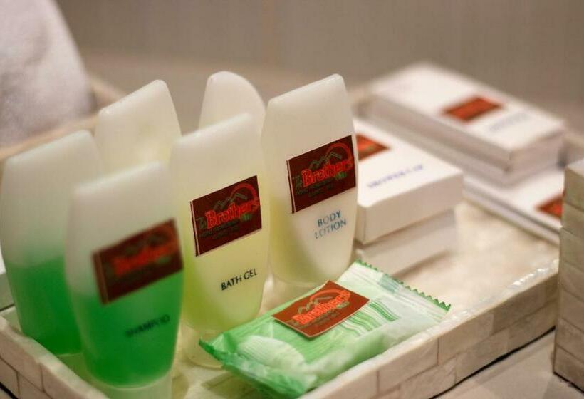 수영장이 있는 3베드룸 빌라, The Brothers Villa