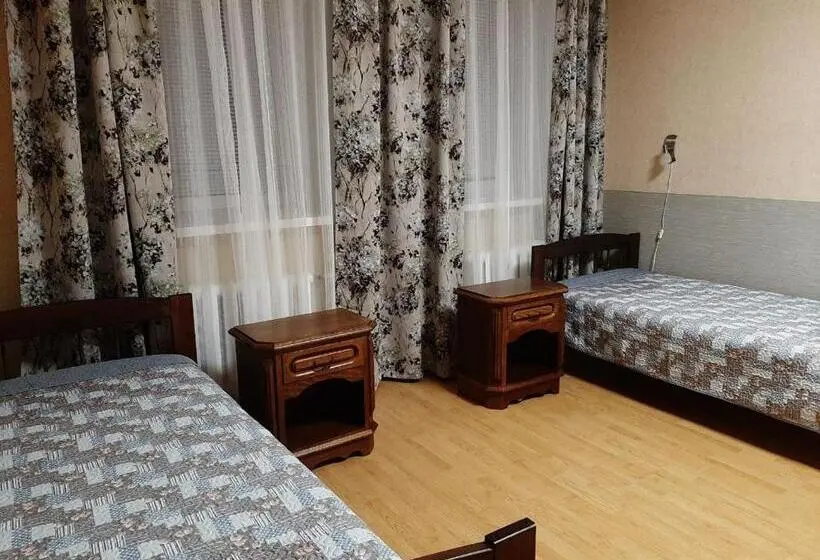 اتاق استاندارد, Rooms Near The Station