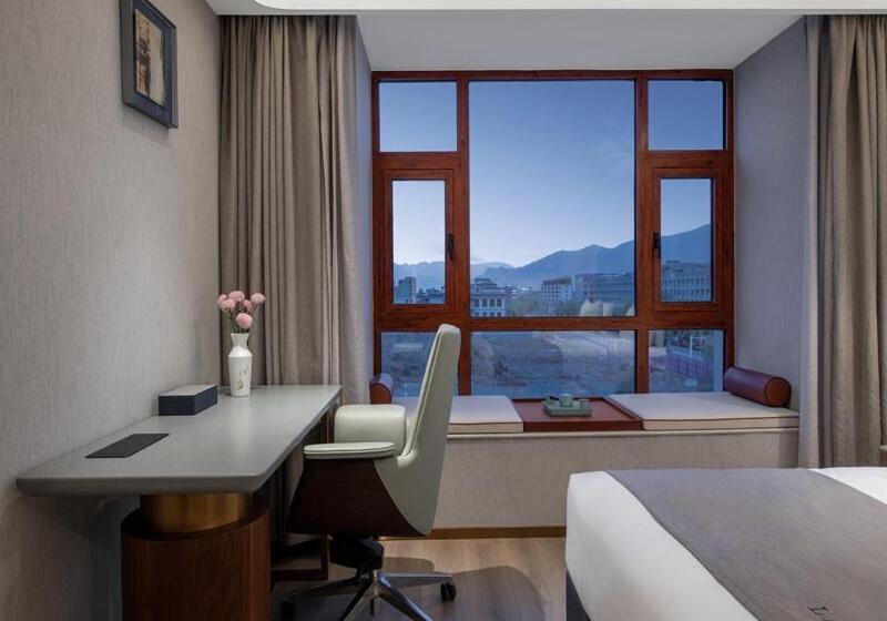 디럭스 룸, Lanou Hotel Lhasa Municipal Government Tibet University