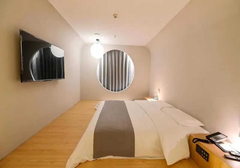 スタンダードルーム, Thank Inn Chain Hotel Loudi City Government