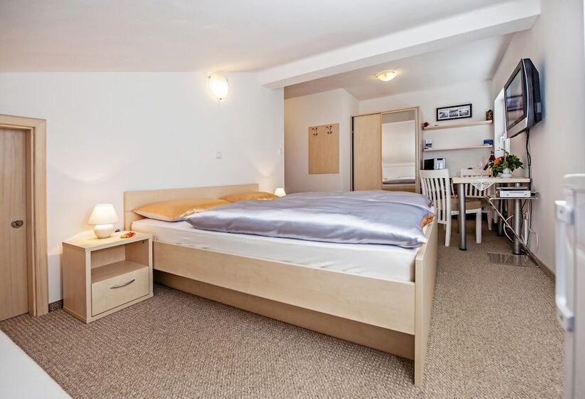 חדר סטנדרט, Apartments And Room Marko