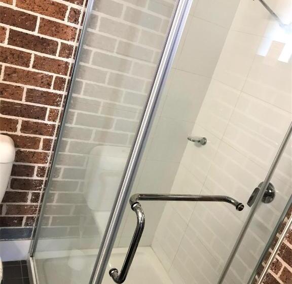 اتاق لوکس, Coffs Shearwater Motel