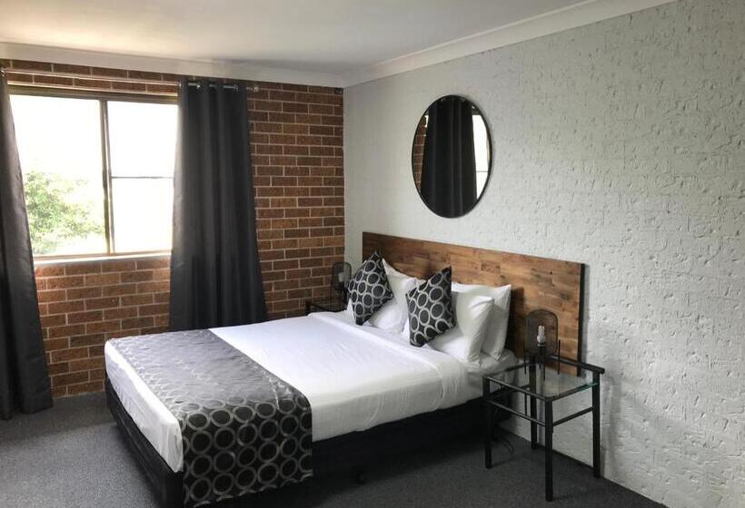 اتاق لوکس با بالکن, Coffs Shearwater Motel