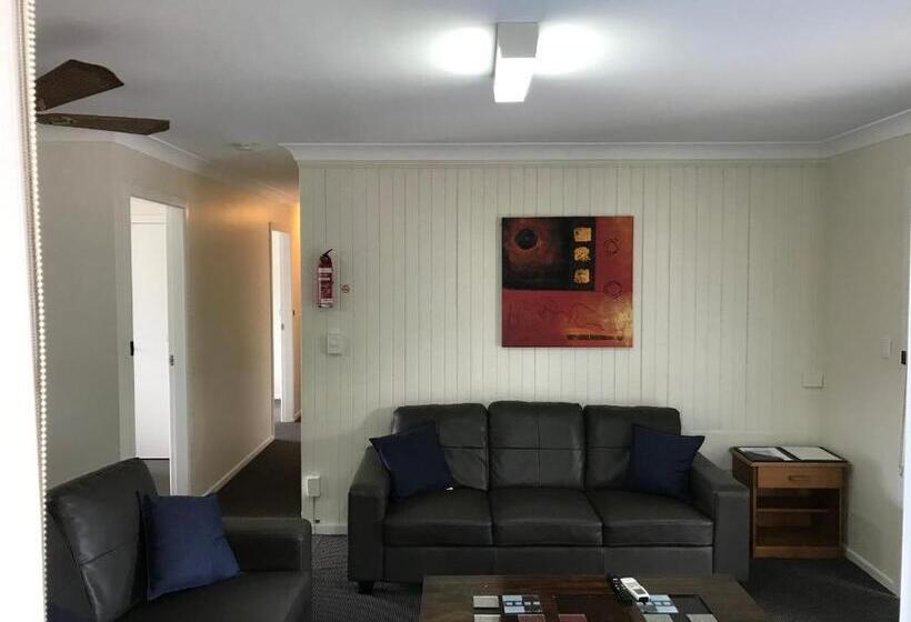 침실 2개 아파트, Coffs Shearwater Motel