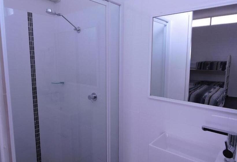 패밀리 룸, Coffs Shearwater Motel