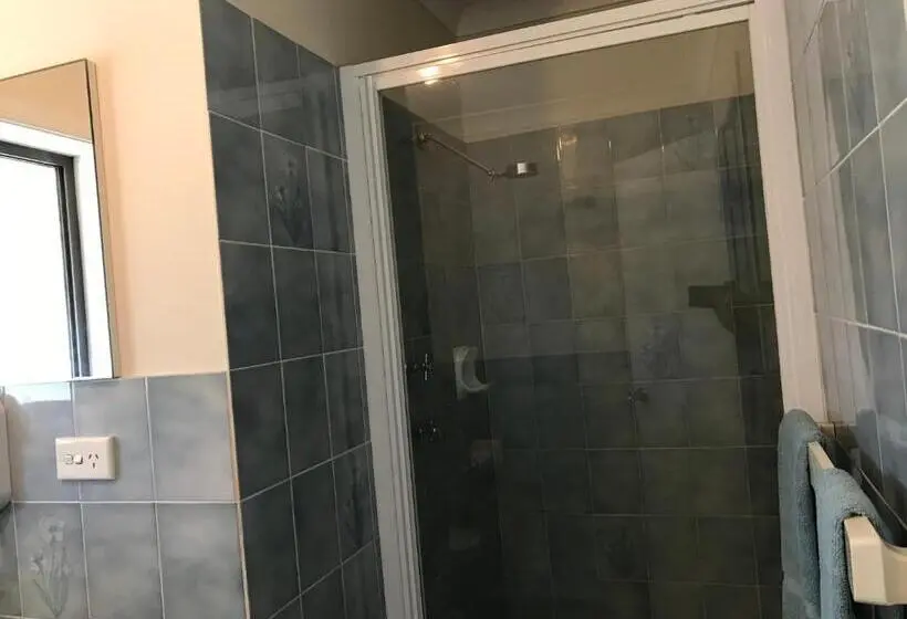 آپارتمان دلوکس 3 خوابه, Coffs Shearwater Motel