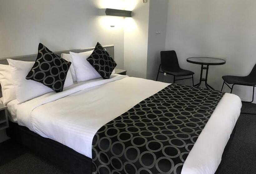 اتاق لوکس, Coffs Shearwater Motel