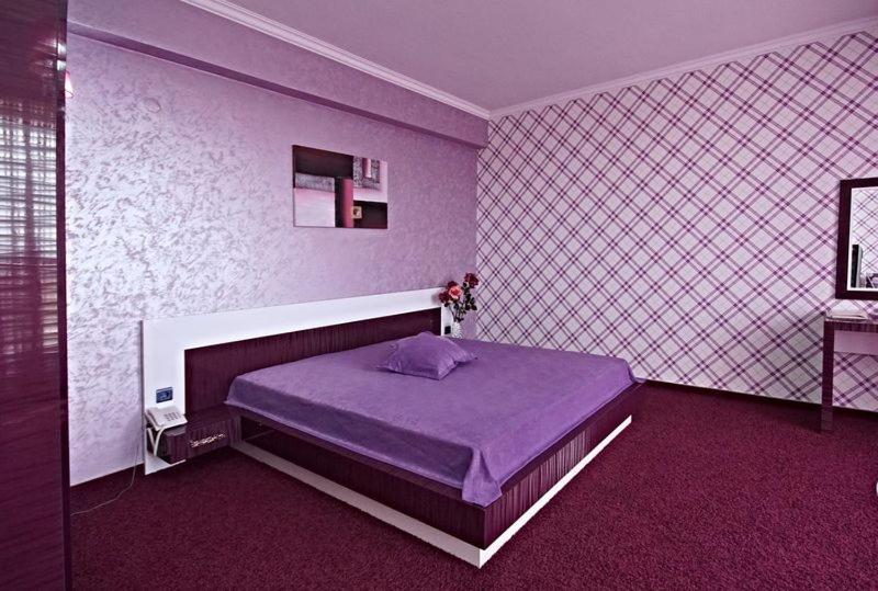 Studio Standard, бутиков хотел History