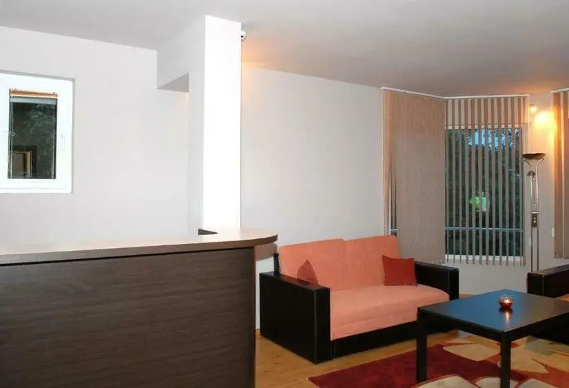 Suite mit Balkon, Avis