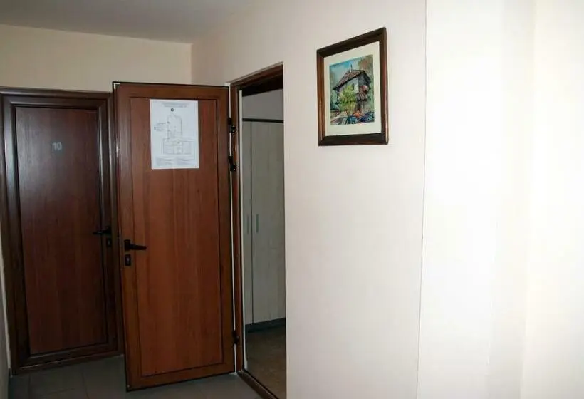 Standardzimmer, Interrum