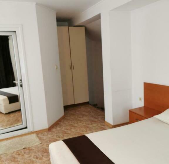 اتاق استاندارد سه نفره, Jelezchevi Guest Rooms